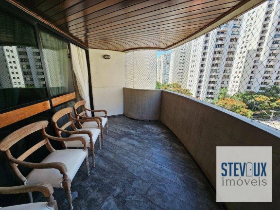 Apartamento com 3 Quartos à Venda, 200 m² em Moema - São Paulo