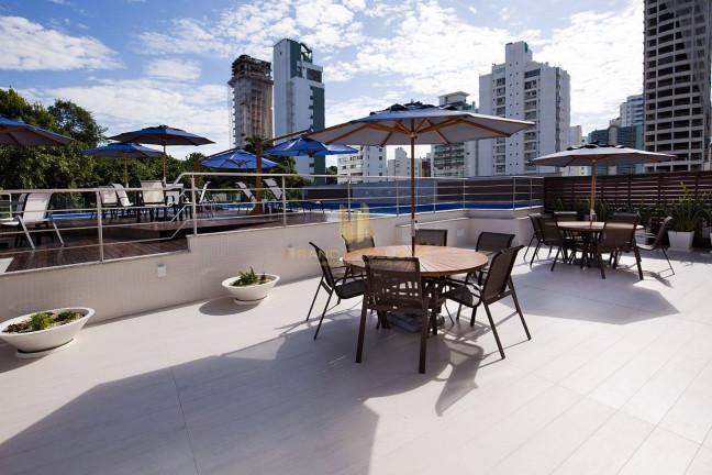 Imagem Apartamento com 4 Quartos à Venda, 228 m² em Pioneiros - Balneário Camboriú Imagem Apartamento com 4 Quartos à Venda, 228 m² em Pioneiros - Balneário Camboriú