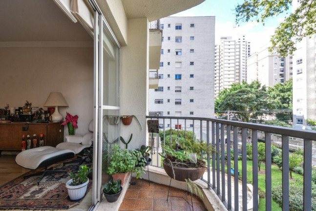 Imagem Apartamento com 3 Quartos à Venda, 176 m² em Moema - São Paulo