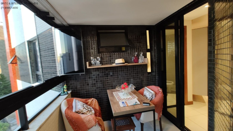 Imagem Imóvel com 3 Quartos à Venda, 132 m² em Graça - Salvador Imagem Imóvel com 3 Quartos à Venda, 132 m² em Graça - Salvador