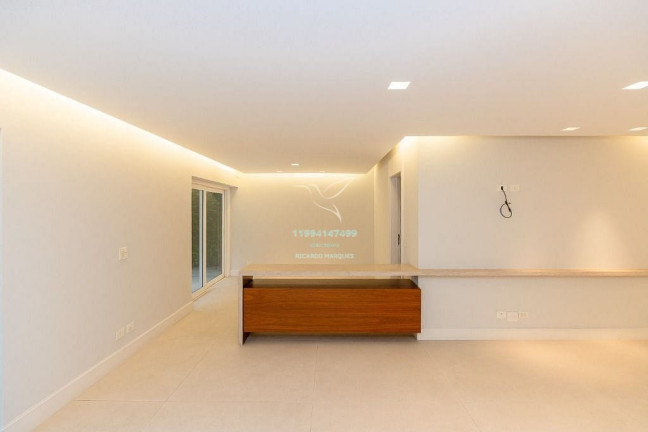 Imagem Casa com 4 Quartos à Venda, 370 m² em Alto Da Boa Vista - São Paulo Imagem Casa com 4 Quartos à Venda, 370 m² em Alto Da Boa Vista - São Paulo