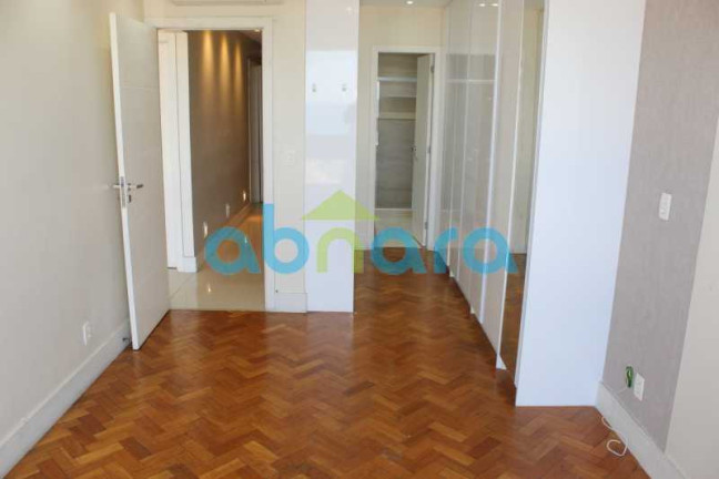 Imagem Apartamento com 4 Quartos à Venda, 200 m² em Copacabana - Rio De Janeiro Imagem Apartamento com 4 Quartos à Venda, 200 m² em Copacabana - Rio De Janeiro