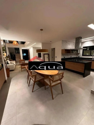 Casa com 3 Quartos à Venda, 312 m² em Bougainville Residencial Iv - Peruíbe