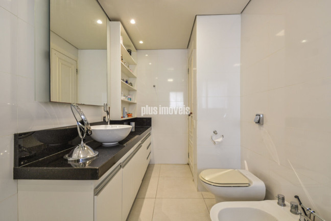 Imagem Apartamento com 4 Quartos à Venda, 227 m² em Moema - São Paulo Imagem Apartamento com 4 Quartos à Venda, 227 m² em Moema - São Paulo