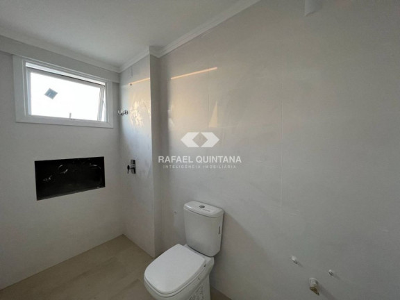 Imagem Cobertura com 4 Quartos à Venda, 225 m² em Coqueiros - Florianópolis