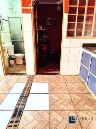 Imagem Casa com 4 Quartos à Venda, 140 m² em Jardim Diva Tarlá De Carvalho - Ribeirão Preto