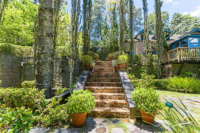 Imagem Casa com 5 Quartos à Venda, 552 m² em Vila Simonsen - Campos Do Jordão