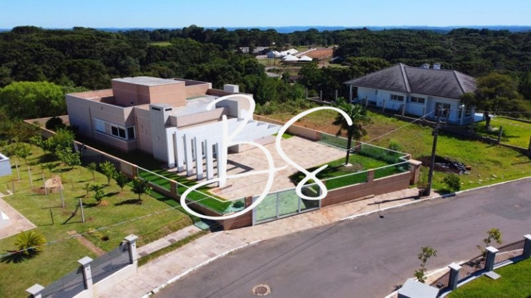 Imagem Casa com 3 Quartos à Venda, 731 m² em Mato Queimado - Gramado