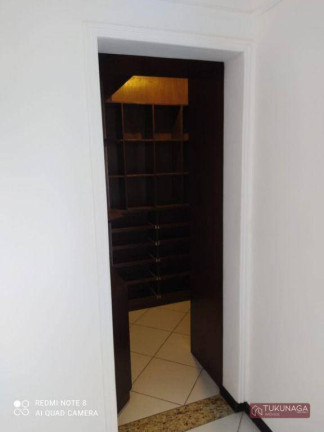 Imagem Sobrado com 3 Quartos à Venda, 284 m² em Jardim Rosa De Franca - Guarulhos Imagem Sobrado com 3 Quartos à Venda, 284 m² em Jardim Rosa De Franca - Guarulhos