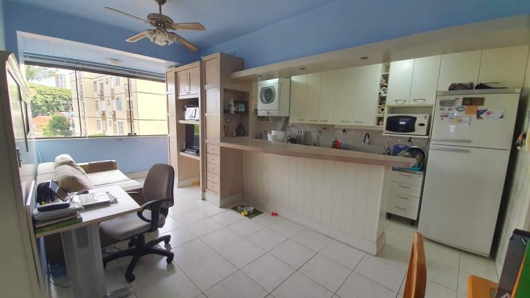 Apartamento com 2 Quartos à Venda, 60 m² em Jardim Do Salso - Porto Alegre