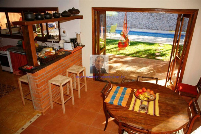 Imagem Casa de Condomínio com 3 Quartos à Venda, 240 m² em Jardim Atalaia - Cotia