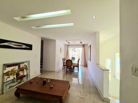 Imagem Casa com 4 Quartos à Venda, 450 m² em Sapê - Niterói Imagem Casa com 4 Quartos à Venda, 450 m² em Sapê - Niterói