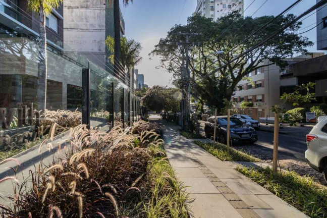 Imagem Imóvel com 2 Quartos à Venda, 73 m² em Petrópolis - Porto Alegre Imagem Imóvel com 2 Quartos à Venda, 73 m² em Petrópolis - Porto Alegre