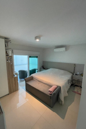 Imagem Casa com 3 Quartos à Venda,  em Nonoai - Porto Alegre