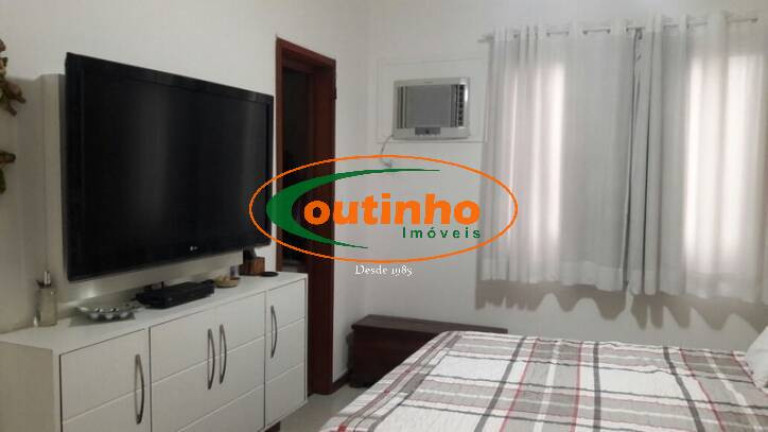 Imagem Apartamento com 3 Quartos à Venda, 146 m² em Tijuca - Rio De Janeiro Imagem Apartamento com 3 Quartos à Venda, 146 m² em Tijuca - Rio De Janeiro