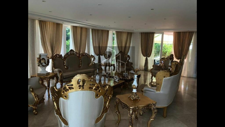 Imagem Casa com 4 Quartos à Venda, 685 m² em Alphaville - Santana De Parnaíba