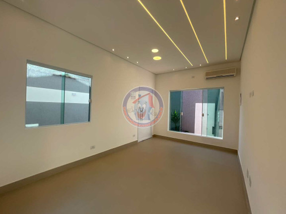 Imagem Casa com 3 Quartos à Venda, 130 m² em Flórida - Praia Grande Imagem Casa com 3 Quartos à Venda, 130 m² em Flórida - Praia Grande