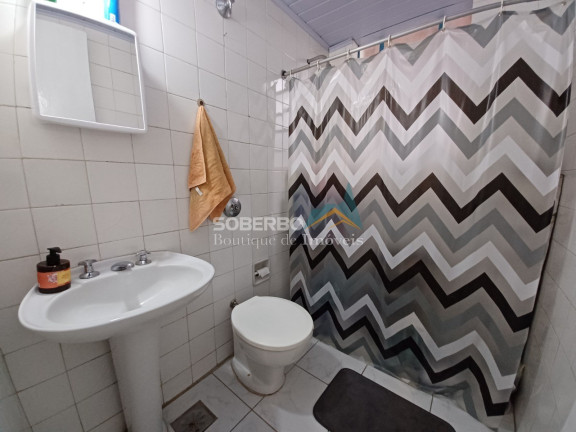 Imagem Casa com 3 Quartos à Venda, 300 m² em Granja Guarani - Teresópolis