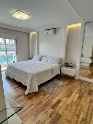 Imagem Imóvel com 3 Quartos à Venda, 265 m² em Vila Andrade - São Paulo
