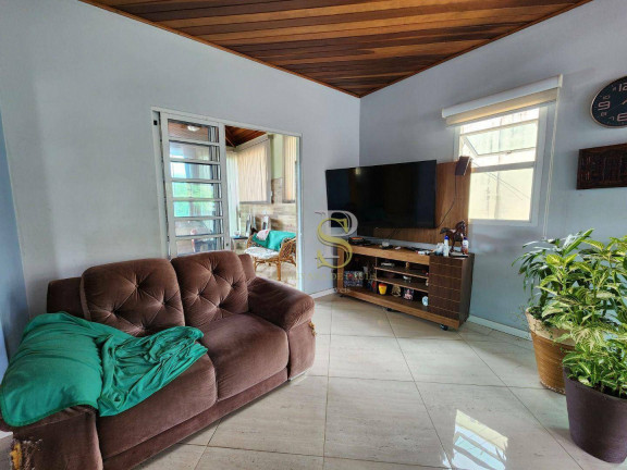 Imagem Casa com 5 Quartos à Venda, 300 m² em Centro - Mairiporã