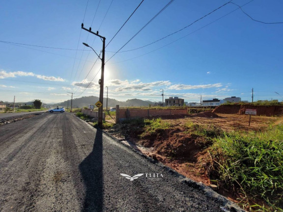 Imagem Terreno à Venda, em Itajuba - Barra Velha Imagem Terreno à Venda, em Itajuba - Barra Velha