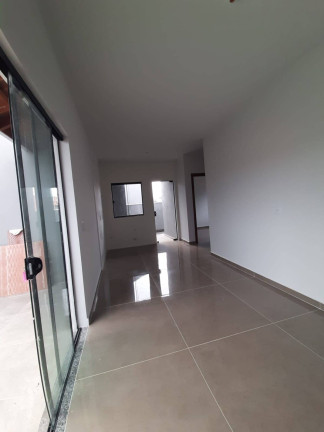 Imagem Casa com 2 Quartos à Venda, em Quinta Dos Açorianos - Barra Velha Imagem Casa com 2 Quartos à Venda, em Quinta Dos Açorianos - Barra Velha