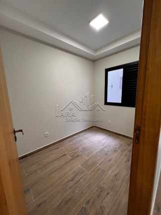Imagem Sobrado com 3 Quartos à Venda, 186 m² em Vila Ré - São Paulo