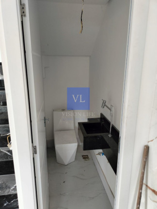 Imagem Casa com 3 Quartos à Venda, 170 m² em Santa Candida - Curitiba Imagem Casa com 3 Quartos à Venda, 170 m² em Santa Candida - Curitiba
