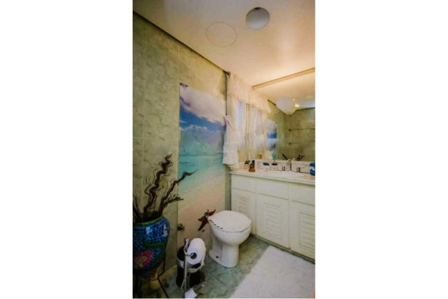 Imagem Imóvel com 3 Quartos à Venda, em Menino Deus - Porto Alegre Imagem Imóvel com 3 Quartos à Venda, em Menino Deus - Porto Alegre