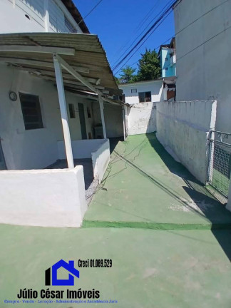 Casa com 2 Quartos para Alugar,  em Neves (neves) - São Gonçalo