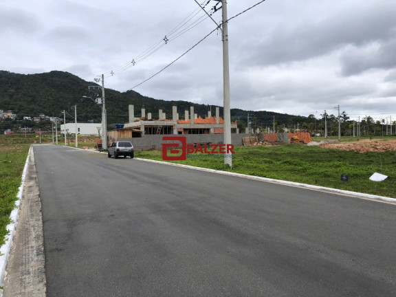 Imagem Terreno à Venda, 476 m² em Vargem Grande - Florianópolis Imagem Terreno à Venda, 476 m² em Vargem Grande - Florianópolis