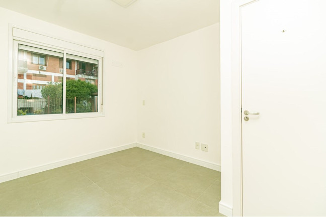 Imagem Apartamento com 3 Quartos à Venda, 65 m² em Petrópolis - Porto Alegre