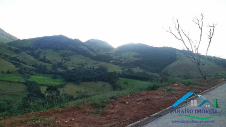 Imagem Terreno à Venda, 295 m² em Centro - Paraisópolis Imagem Terreno à Venda, 295 m² em Centro - Paraisópolis