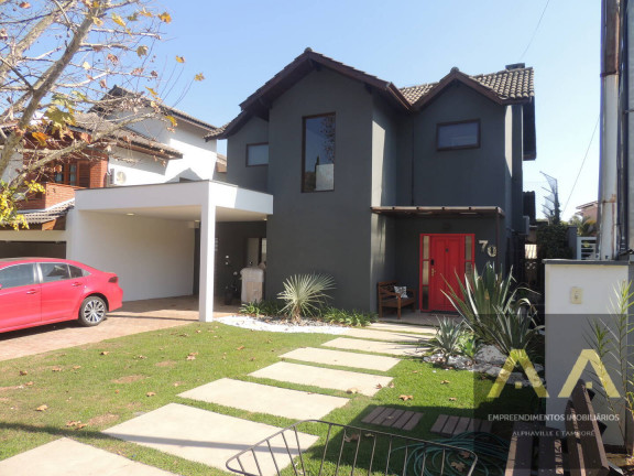Casa com 3 Quartos à Venda ou Locação, 259 m² em Alphaville - Santana De Parnaíba