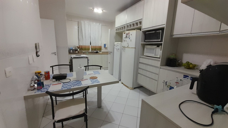 Imagem Casa com 3 Quartos à Venda, 164 m² em Marapé - Santos