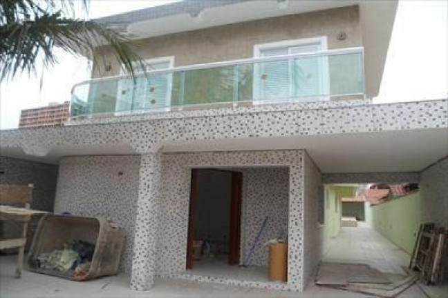 Imagem Casa com 6 Quartos à Venda, 500 m² em Tupi - Praia Grande Imagem Casa com 6 Quartos à Venda, 500 m² em Tupi - Praia Grande