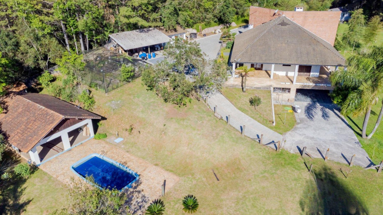 Imagem Imóvel com 4 Quartos à Venda, 10.000 m² em Campo Comprido - Curitiba Imagem Imóvel com 4 Quartos à Venda, 10.000 m² em Campo Comprido - Curitiba