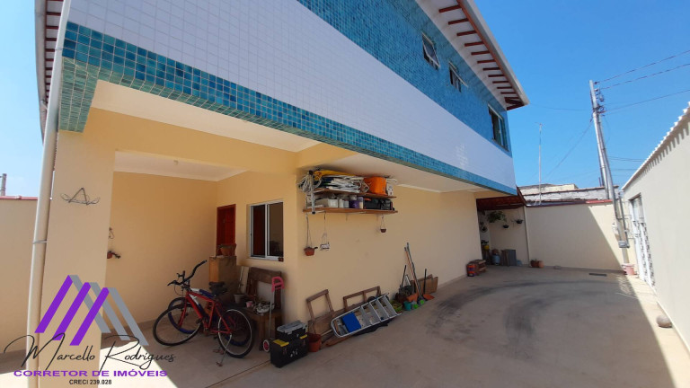 Casa com 2 Quartos à Venda, 62 m² em Jardim Melvi - Praia Grande