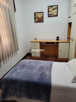 Imagem Casa com 3 Quartos à Venda, 226 m² em Jardim Casablanca - São Paulo Imagem Casa com 3 Quartos à Venda, 226 m² em Jardim Casablanca - São Paulo