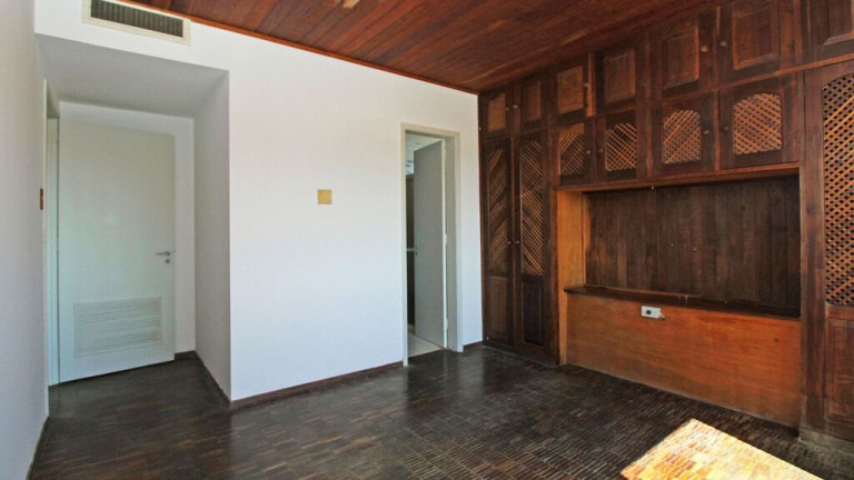 Imagem Cobertura com 3 Quartos à Venda, 208 m² em Auxiliadora - Porto Alegre