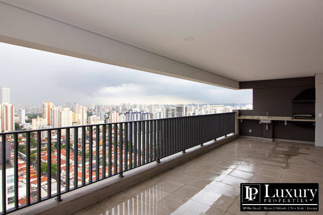 Apartamento com 3 Quartos à Venda, 165 m² em Tatuapé - São Paulo