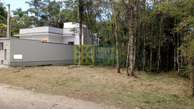 Terreno à Venda, 325 m² em Mariscal - Bombinhas