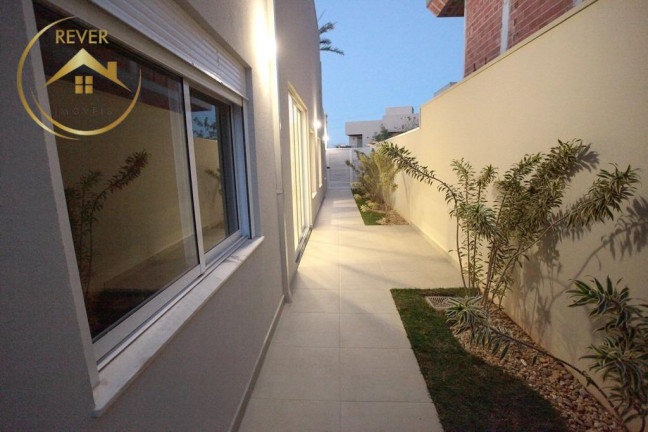 Imagem Casa com 3 Quartos à Venda, 350 m² em Loteamento Mont Blanc Residence - Campinas Imagem Casa com 3 Quartos à Venda, 350 m² em Loteamento Mont Blanc Residence - Campinas