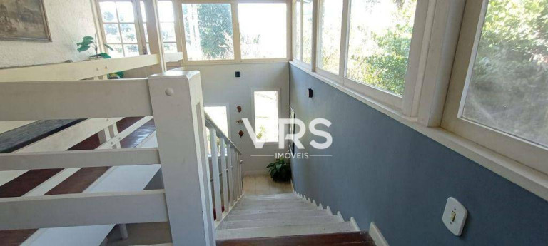 Imagem Casa com 4 Quartos à Venda, 910 m² em Albuquerque - Teresópolis Imagem Casa com 4 Quartos à Venda, 910 m² em Albuquerque - Teresópolis