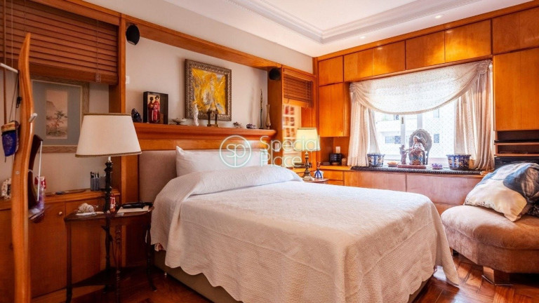 Imagem Apartamento com 3 Quartos à Venda, 200 m² em Itaim Bibi - São Paulo