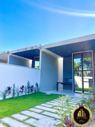 Imagem Casa com 4 Quartos à Venda,  em Urucunema - Eusébio