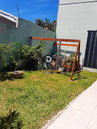 Imagem Casa com 2 Quartos à Venda, 130 m² em Nossa Senhora Medianeira - Santa Maria Imagem Casa com 2 Quartos à Venda, 130 m² em Nossa Senhora Medianeira - Santa Maria