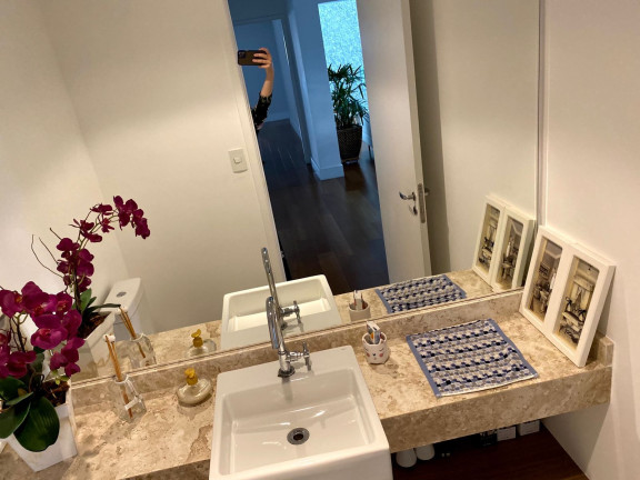 Imagem Imóvel com 4 Quartos à Venda, 238 m² em Vila Suzana - São Paulo Imagem Imóvel com 4 Quartos à Venda, 238 m² em Vila Suzana - São Paulo