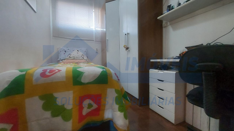 Imagem Imóvel com 3 Quartos à Venda, 82 m² em Jardim Lindóia - Porto Alegre