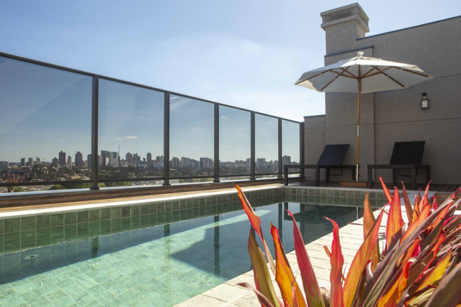 Imagem Apartamento com 3 Quartos à Venda, 102 m² em Hugo Lange - Curitiba